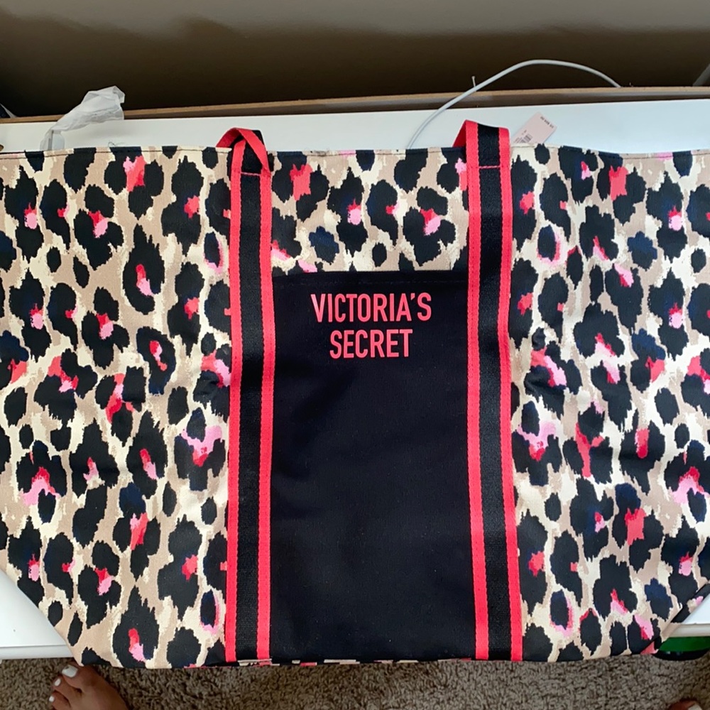 Tote with Strap